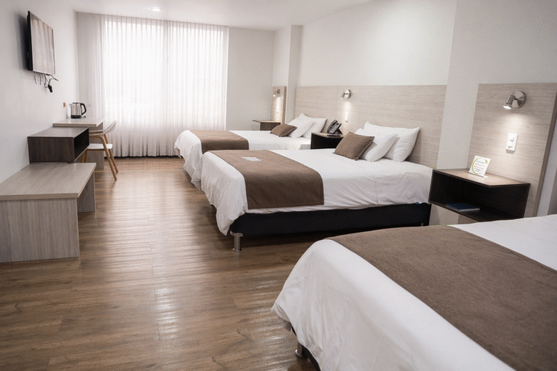 Suite estandar triple 1.1