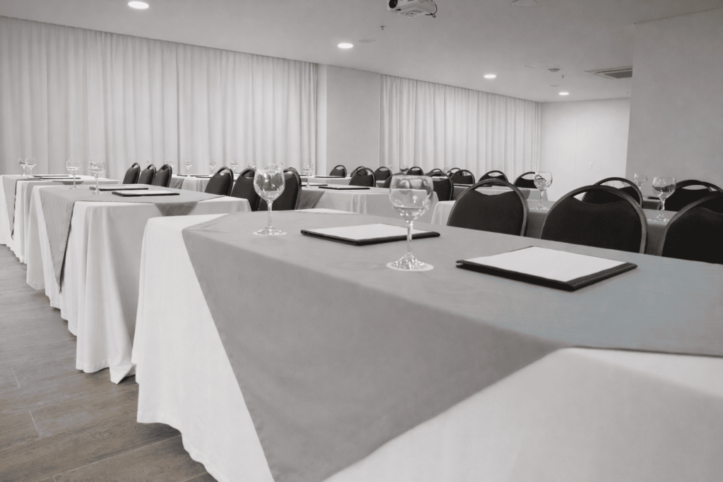Salon-de-reuniones-Arame-hotel-2